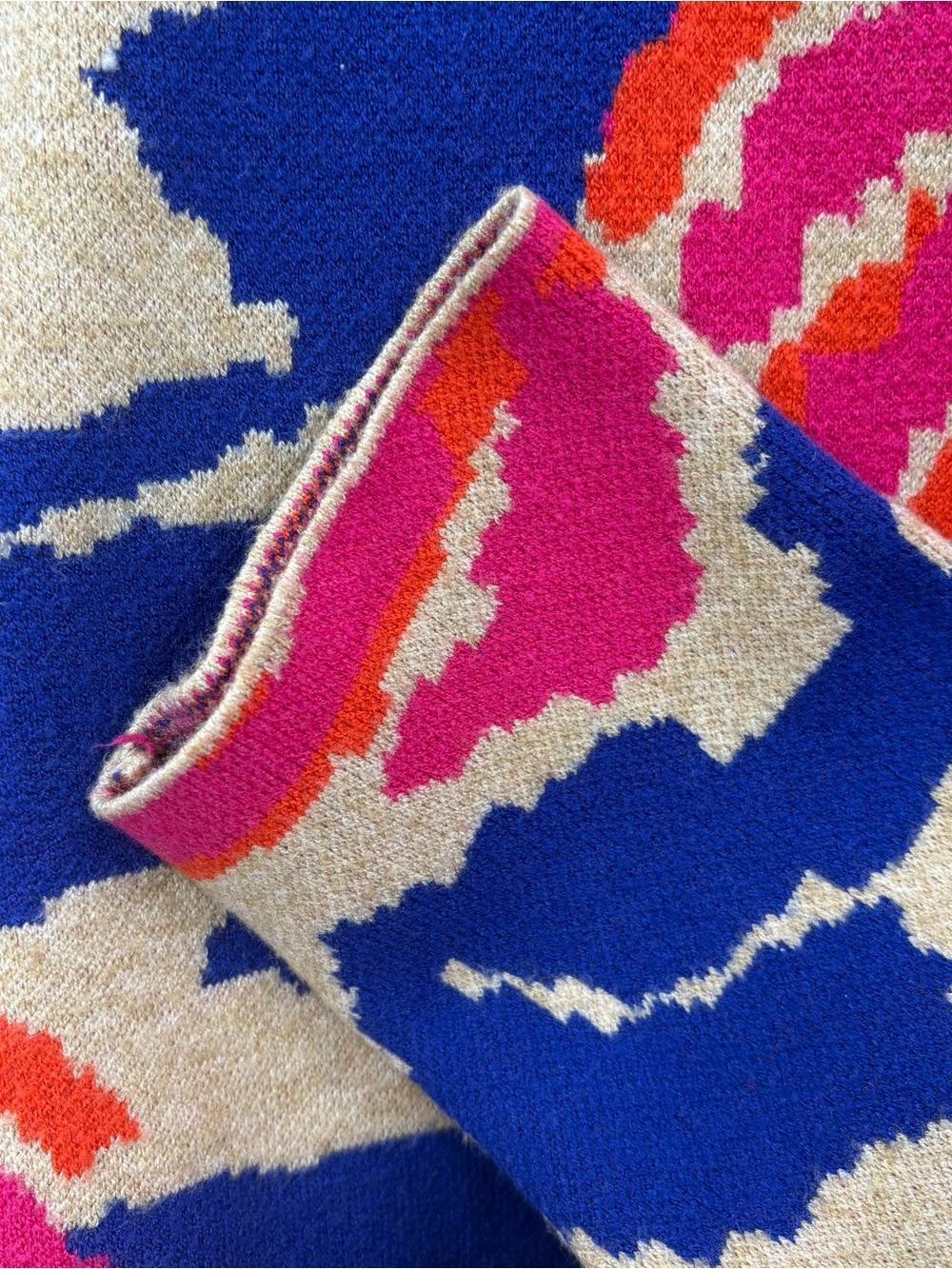 JODIFL Bloom Floral Mockneck Oversized Sweater with Pink & Blue Print size Small - Picture 6 of 9
